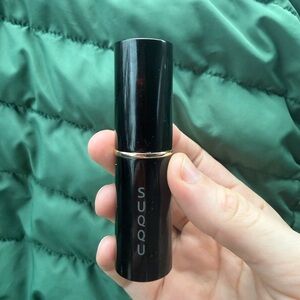Suqqu 102 cream highlighter